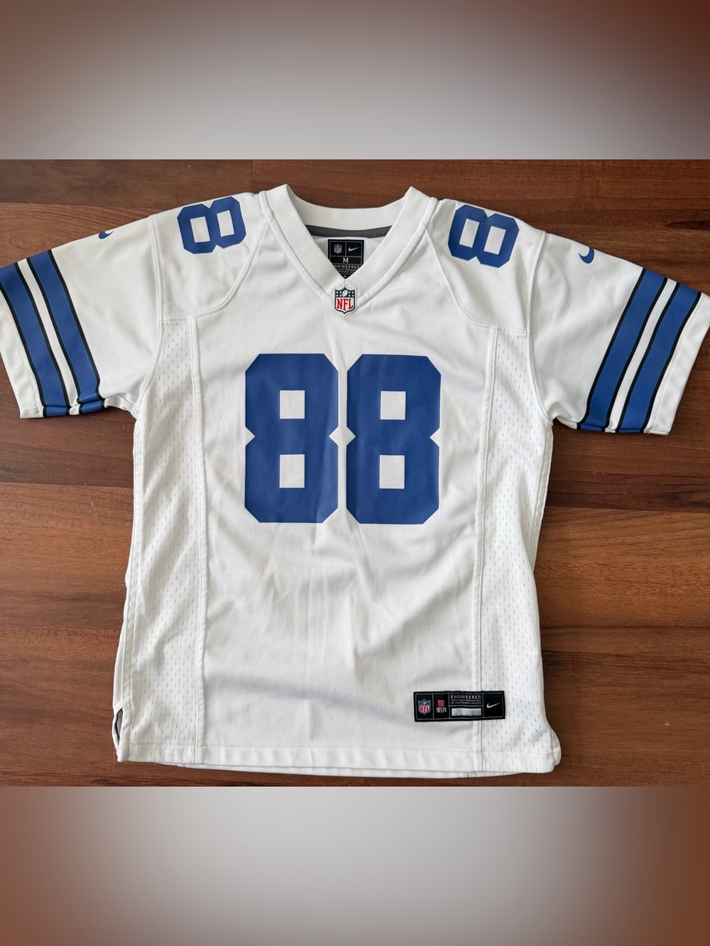 Nike Kids CeeDee Lamb Dallas Cowboys Jersey, Medium